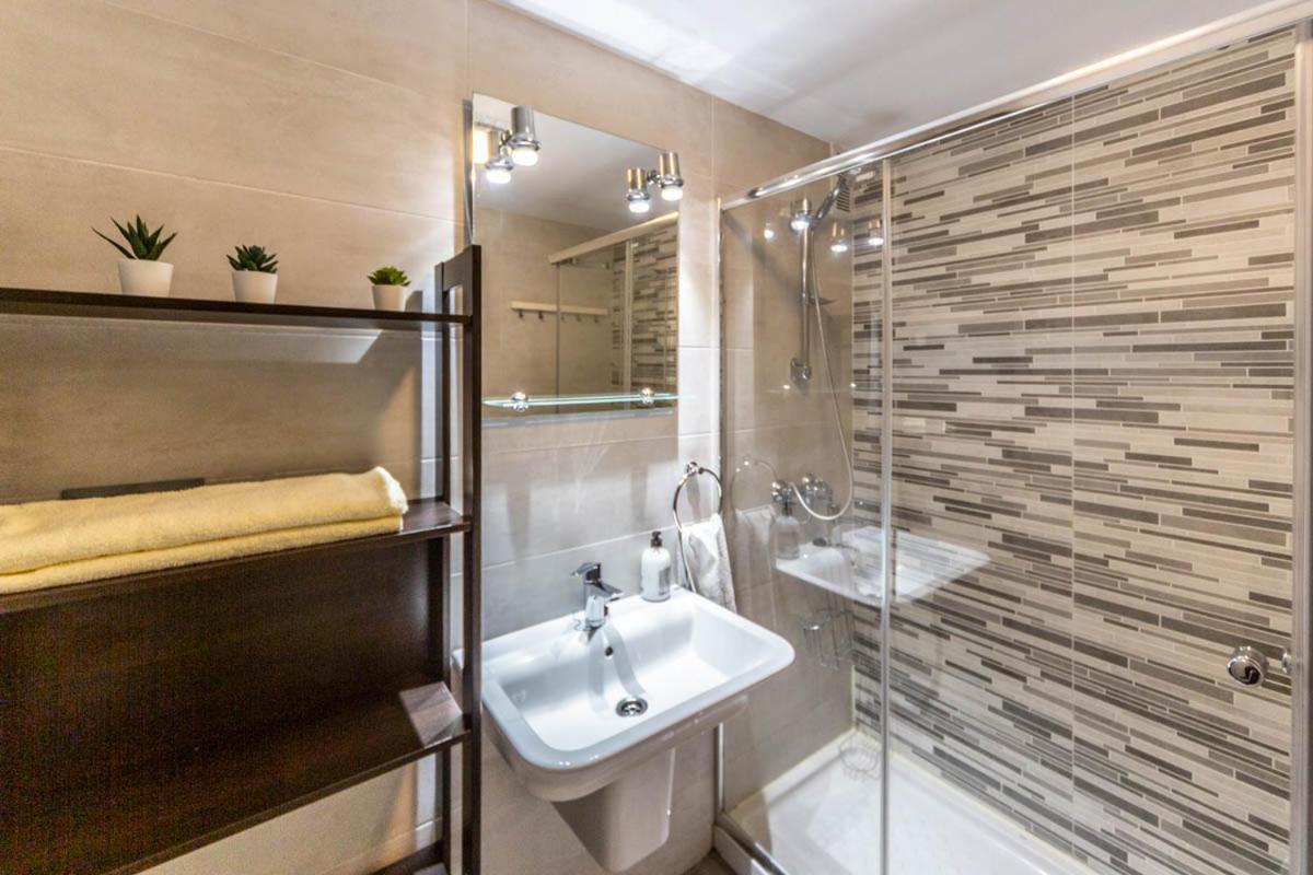 Moderno Y Luminoso Apartamento Daire Fuengirola Dış mekan fotoğraf
